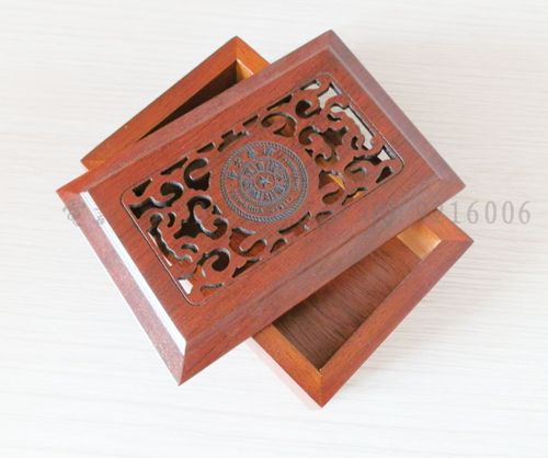 红木工艺品名片盒 清华大学红木镂空名片盒,采用进口红木加工,产品