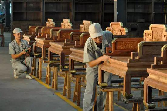 三分料七分工红木家具生产全流程